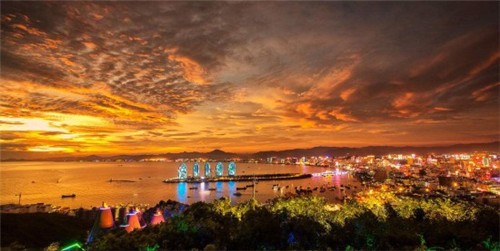 在茶陵县适合90后的中式快餐加盟品牌有哪些，加盟王老鸡电烤鸡架在茶陵县开店好不好经营