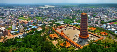 丹霞谷景区美食（丹霞旅游景点）