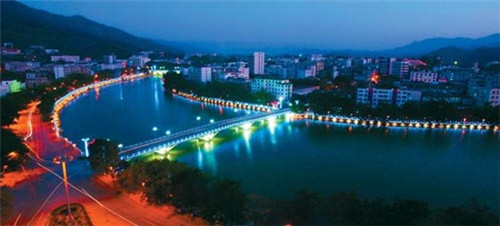 烤鱼哪个品牌比较高端，鱼来鱼旺市场前景如何